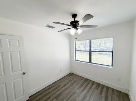 1135 NW 127th Street North Miami FL 33168