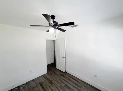 1135 NW 127th Street North Miami FL 33168