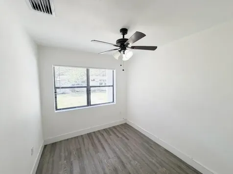 1135 NW 127th Street North Miami FL 33168