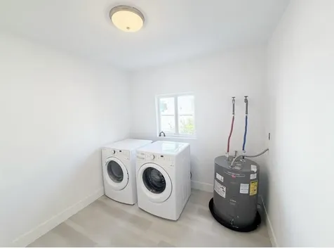 1135 NW 127th Street North Miami FL 33168