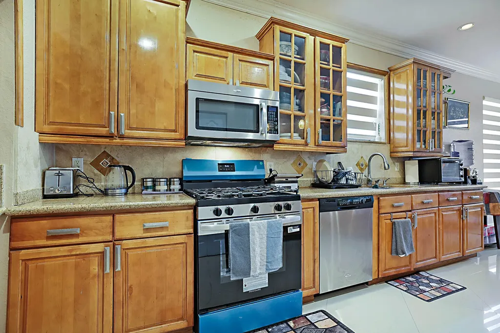 6401 SW 195th Avenue Fort Lauderdale FL 33332