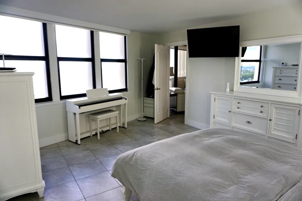 2800 N Ocean Drive Singer Island FL 33404
