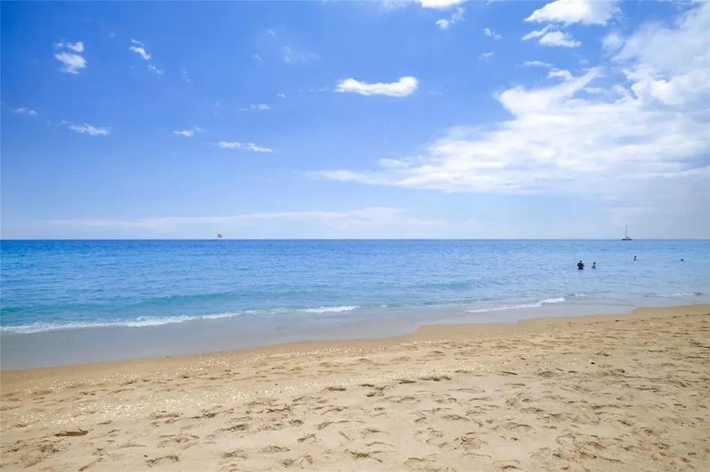 2800 N Ocean Drive Singer Island FL 33404