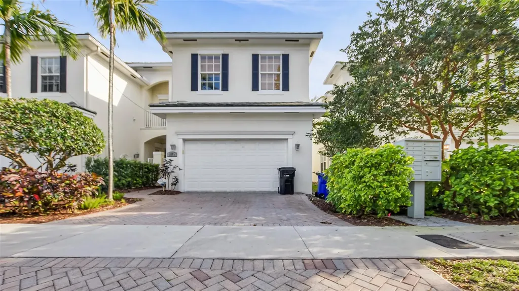 1750 NE 12th Street Fort Lauderdale FL 33304