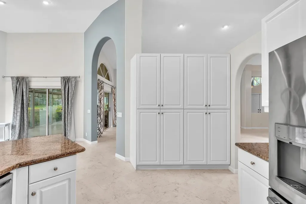 12316 Lakeridge Falls Drive Boynton Beach FL 33437