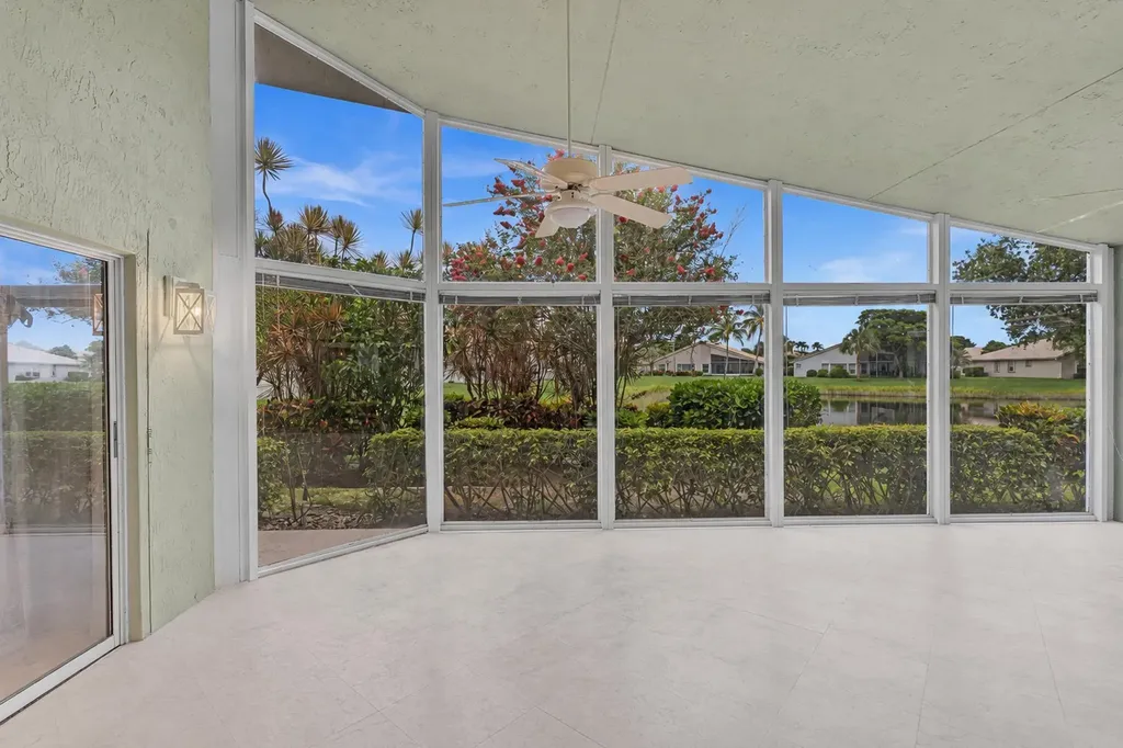 12316 Lakeridge Falls Drive Boynton Beach FL 33437