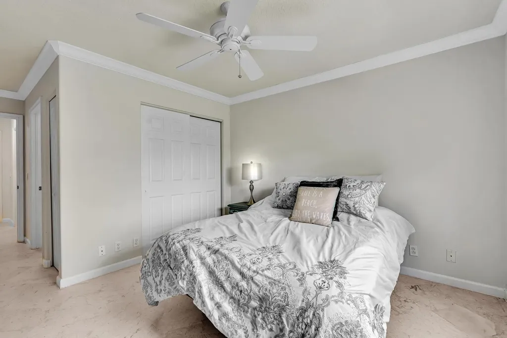 12316 Lakeridge Falls Drive Boynton Beach FL 33437