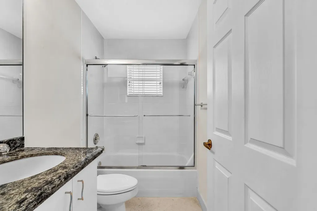 12316 Lakeridge Falls Drive Boynton Beach FL 33437