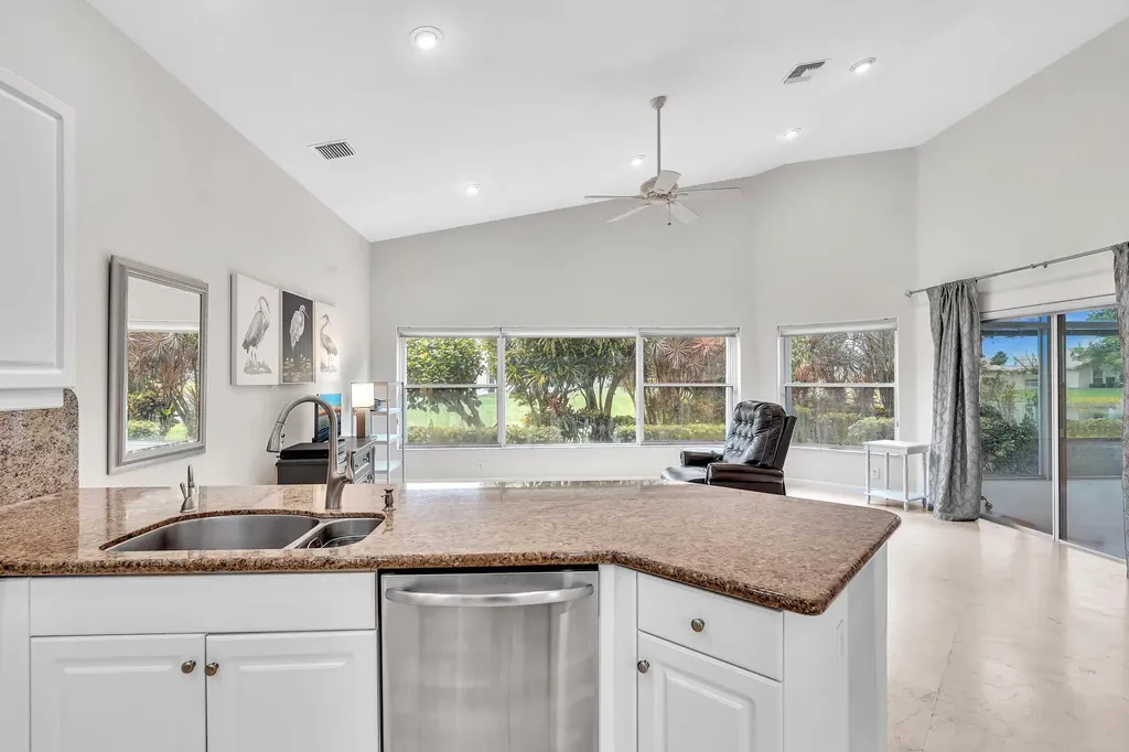 12316 Lakeridge Falls Drive Boynton Beach FL 33437