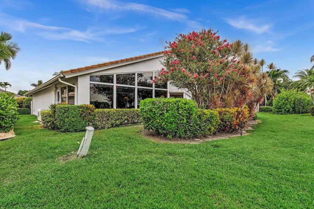 12316 Lakeridge Falls Drive Boynton Beach FL 33437