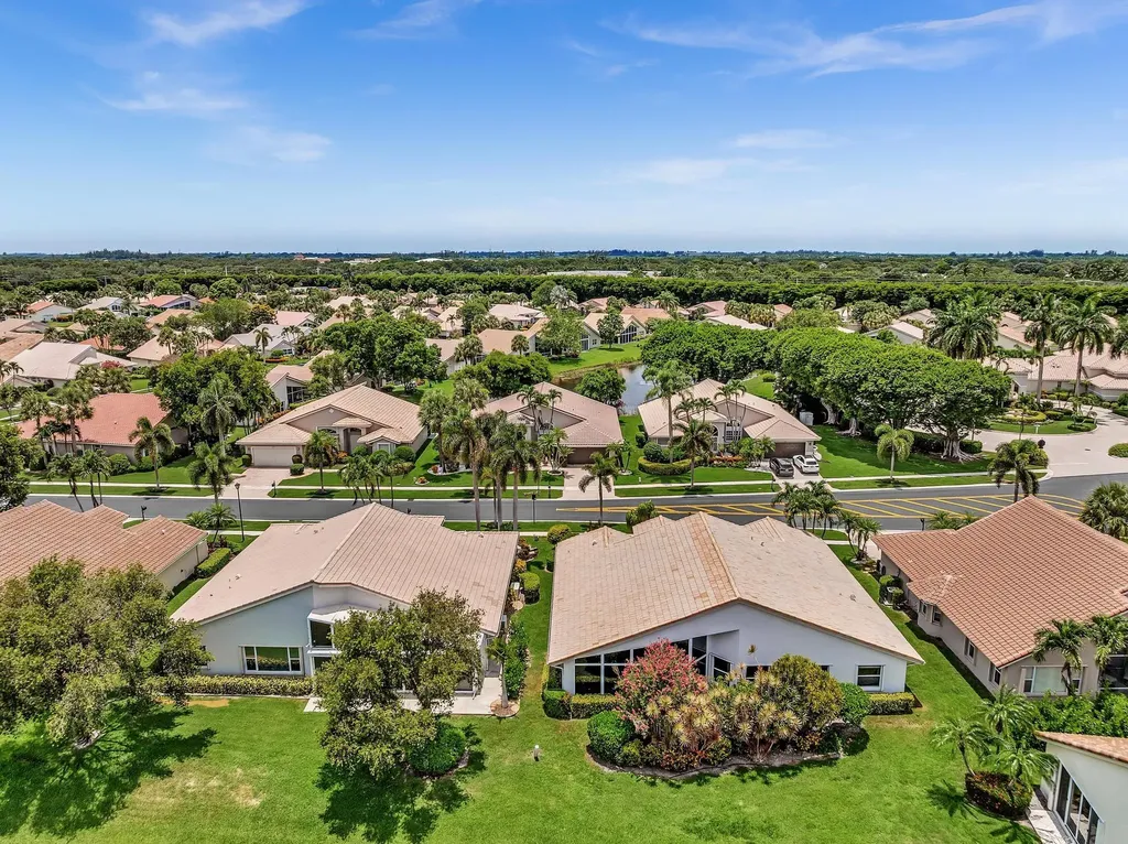 12316 Lakeridge Falls Drive Boynton Beach FL 33437