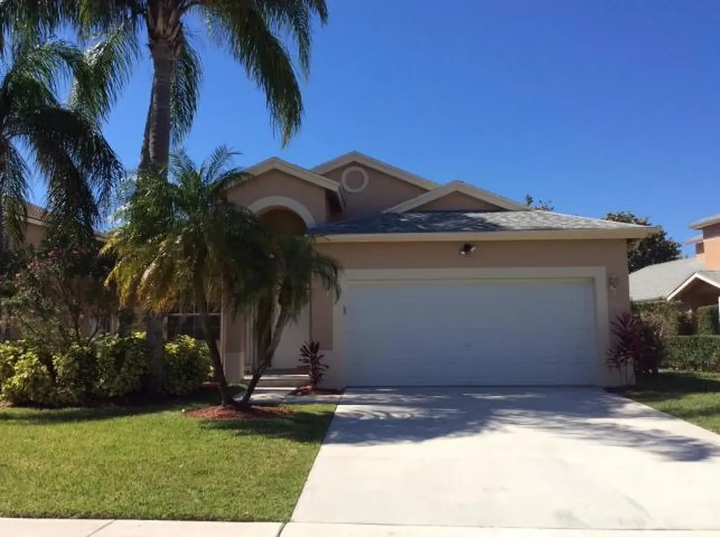 6365 Lansdowne Circle Boynton Beach FL 33472