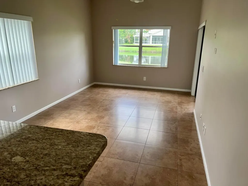 6365 Lansdowne Circle Boynton Beach FL 33472