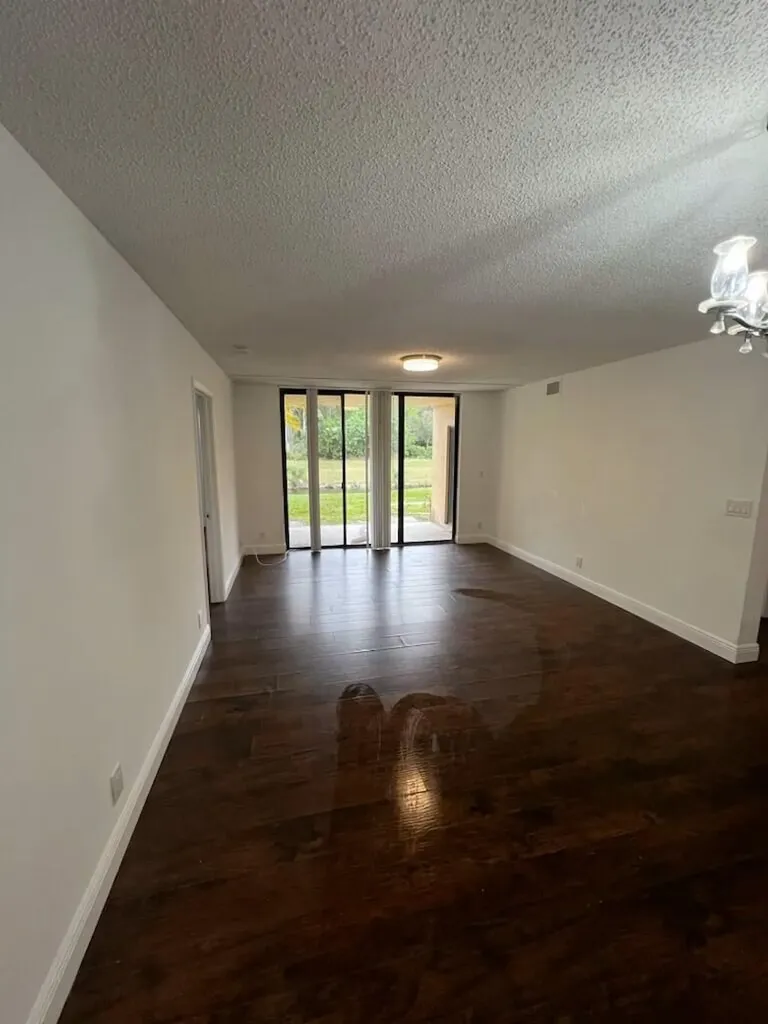 5721 Riverside Drive Coral Springs FL 33067