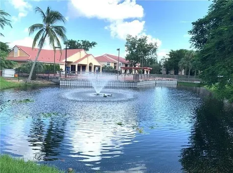 5721 Riverside Drive Coral Springs FL 33067