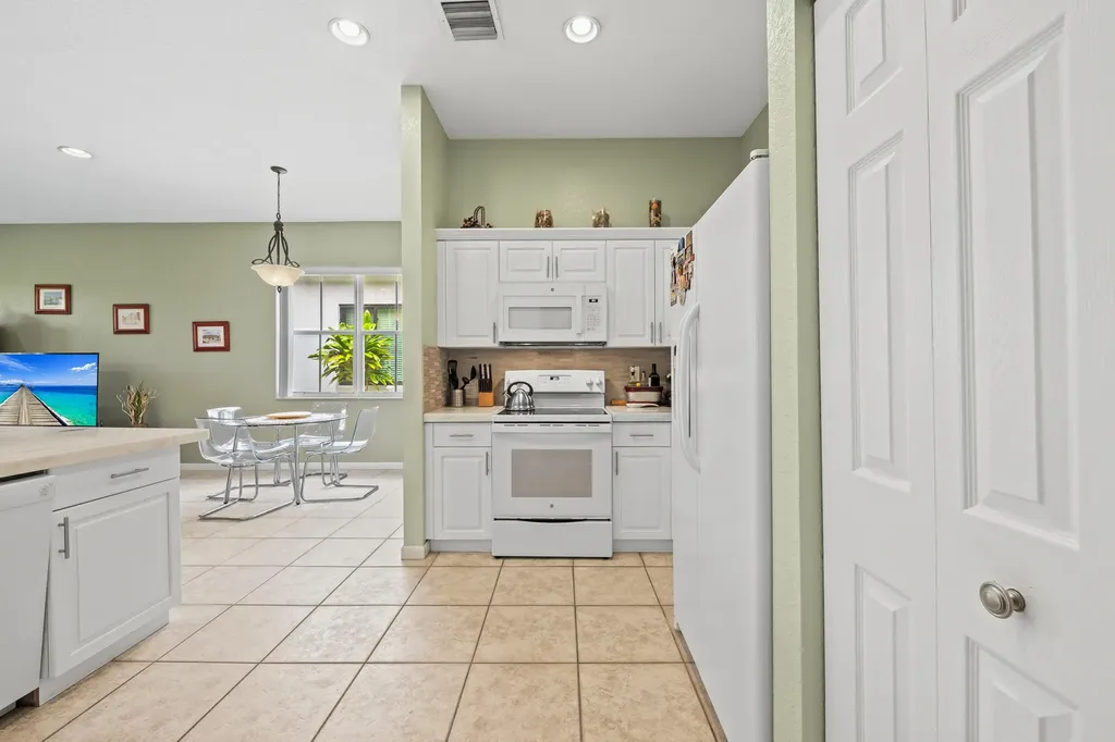 828 Vanda Terrace Weston FL 33327