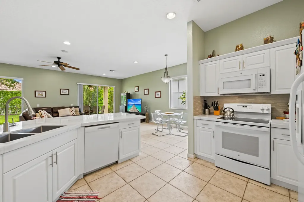 828 Vanda Terrace Weston FL 33327