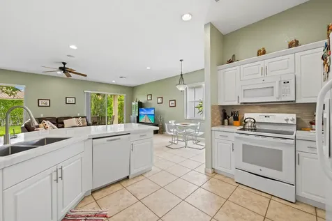 828 Vanda Terrace Weston FL 33327