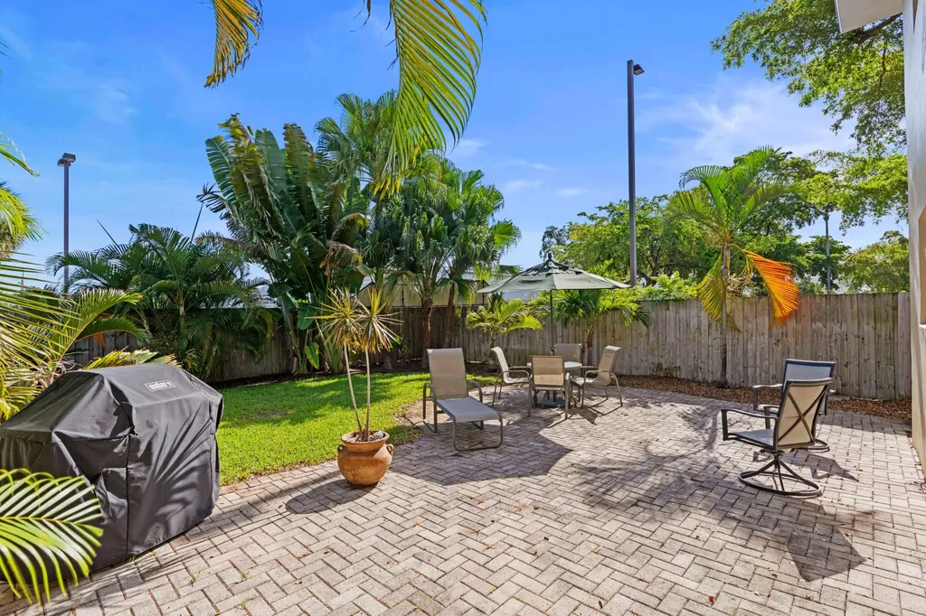 309 NE 16th Street Fort Lauderdale FL 33304