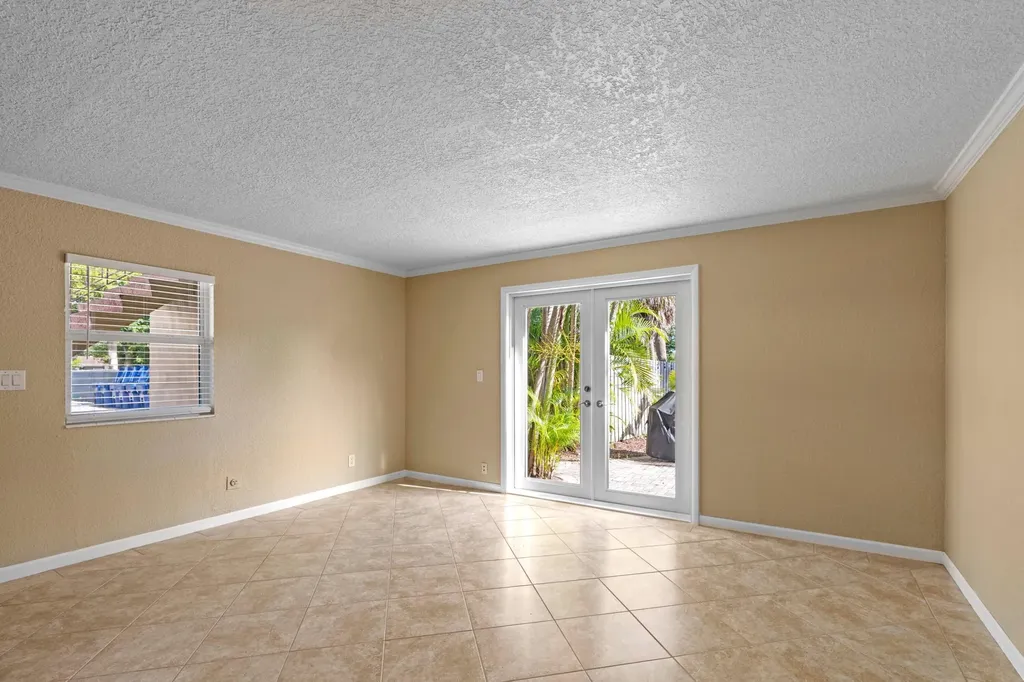 309 NE 16th Street Fort Lauderdale FL 33304