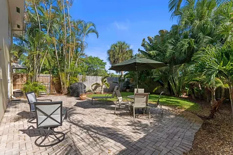 309 NE 16th Street Fort Lauderdale FL 33304