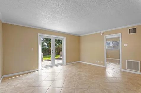 309 NE 16th Street Fort Lauderdale FL 33304