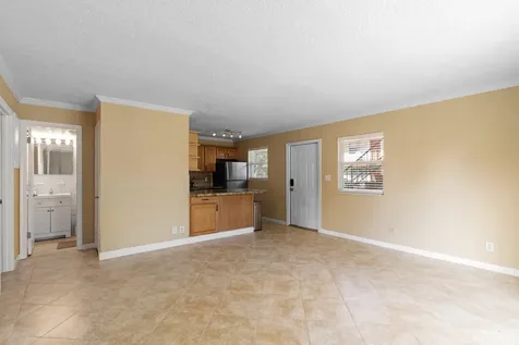 309 NE 16th Street Fort Lauderdale FL 33304