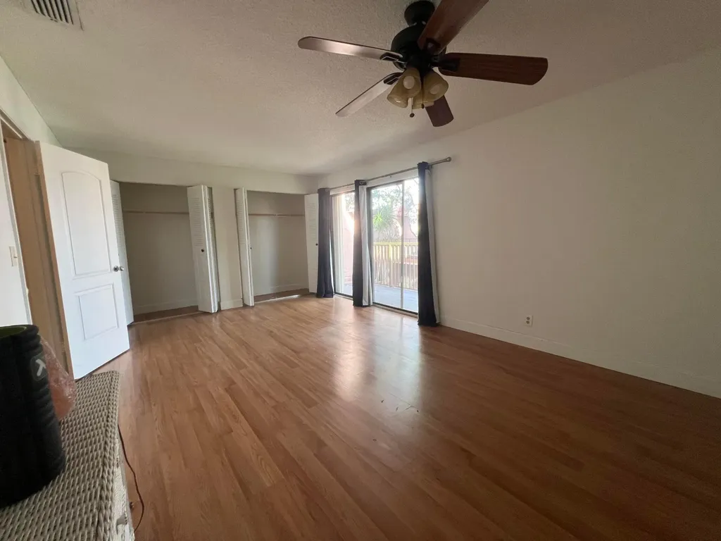 27 Matador Lane Davie FL 33324