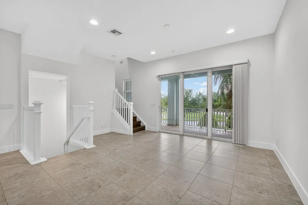 7089 Edison Place Palm Beach Gardens FL 33418