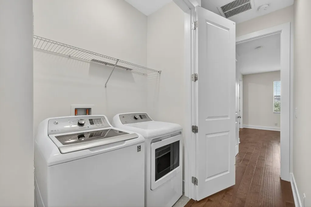 7089 Edison Place Palm Beach Gardens FL 33418