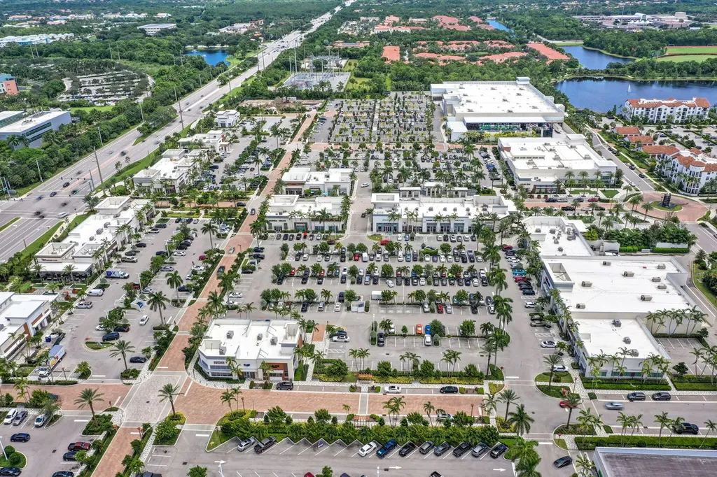 7089 Edison Place Palm Beach Gardens FL 33418