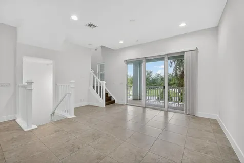 7089 Edison Place Palm Beach Gardens FL 33418