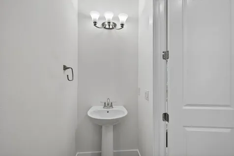 7089 Edison Place Palm Beach Gardens FL 33418