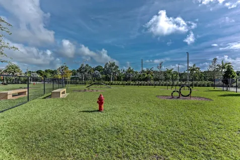 7089 Edison Place Palm Beach Gardens FL 33418