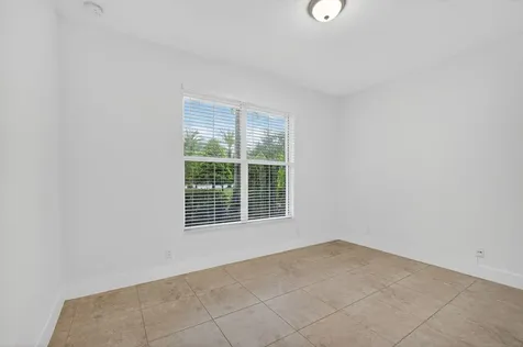7089 Edison Place Palm Beach Gardens FL 33418