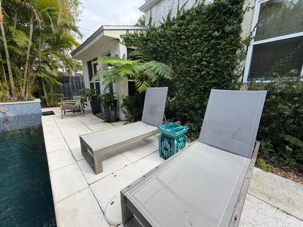 515 Ardmore Road West Palm Beach FL 33401
