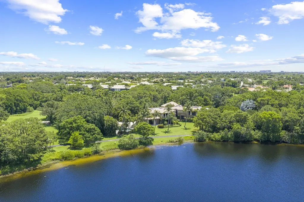 6001 Le Lac Road Boca Raton FL 33496