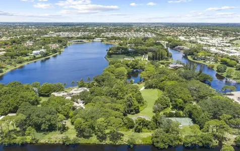 6001 Le Lac Road Boca Raton FL 33496