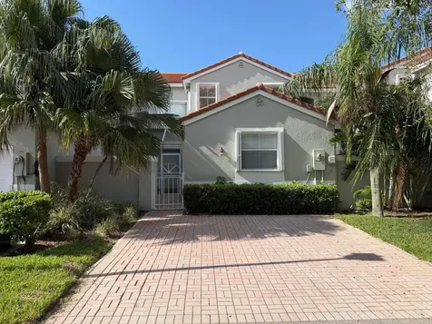 940 Doveplum Court Hollywood FL 33019