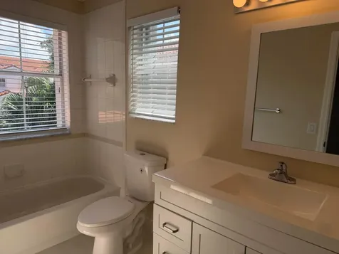 940 Doveplum Court Hollywood FL 33019