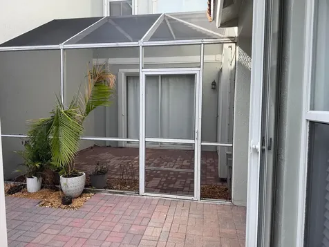 940 Doveplum Court Hollywood FL 33019