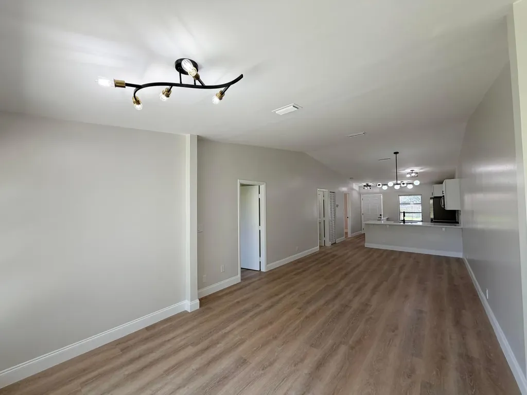 18720 Schooner Drive Boca Raton FL 33496