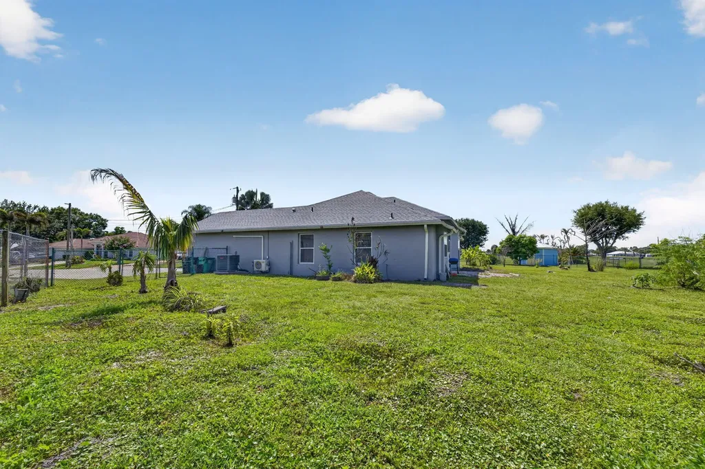 2801 SW Kasson Court Port St Lucie FL 34953