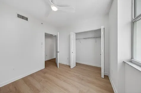 1723 SW 2nd Avenue Miami FL 33129