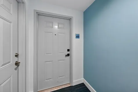 1723 SW 2nd Avenue Miami FL 33129