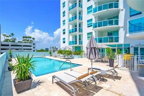 1723 SW 2nd Avenue Miami FL 33129
