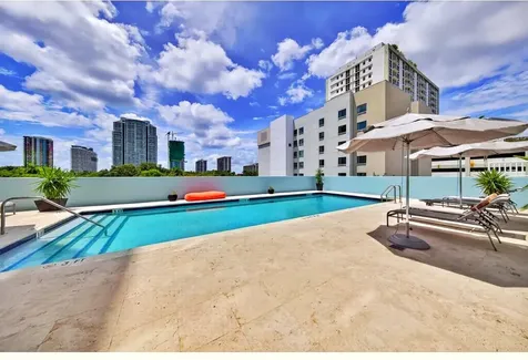 1723 SW 2nd Avenue Miami FL 33129