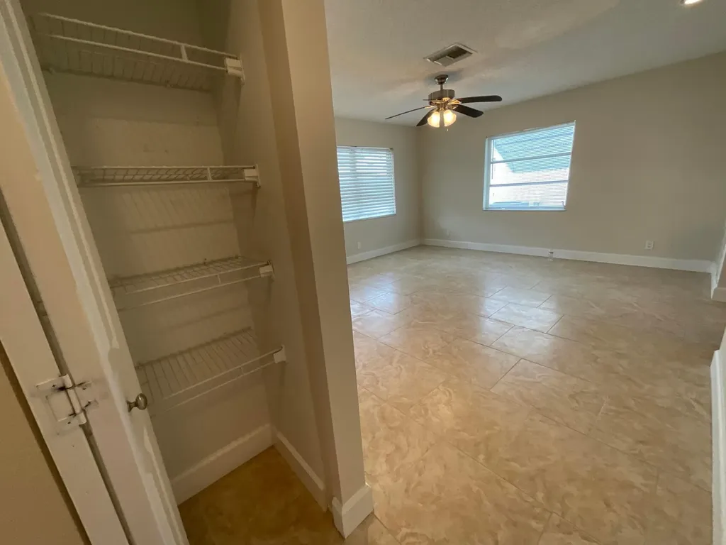 2016 SW 16th Avenue Boynton Beach FL 33426