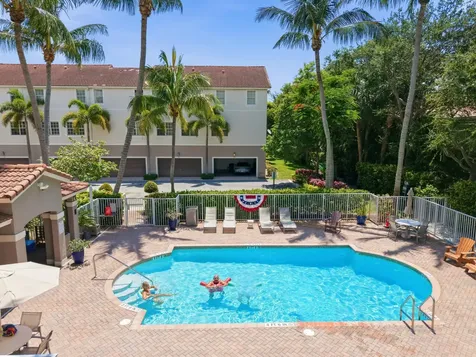 107 Ocean Cay Way Hypoluxo FL 33462