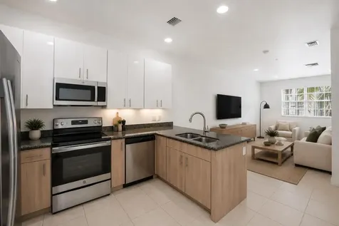 107 Ocean Cay Way Hypoluxo FL 33462